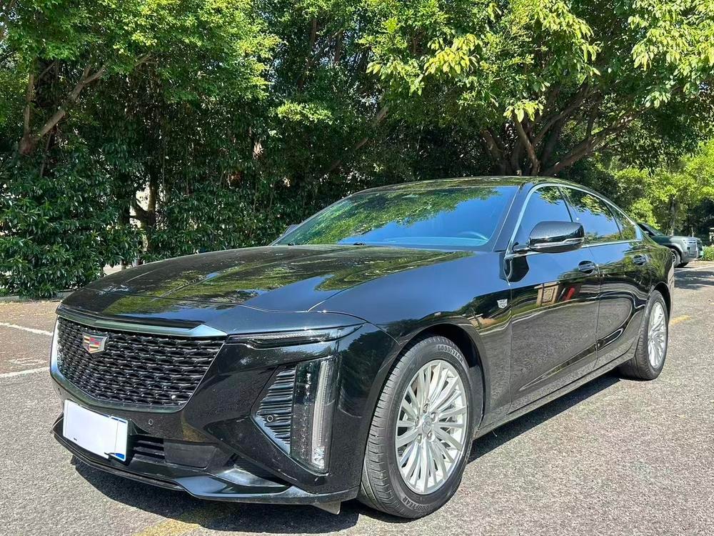 Cadillac CT6 2023 — фото автомобиля