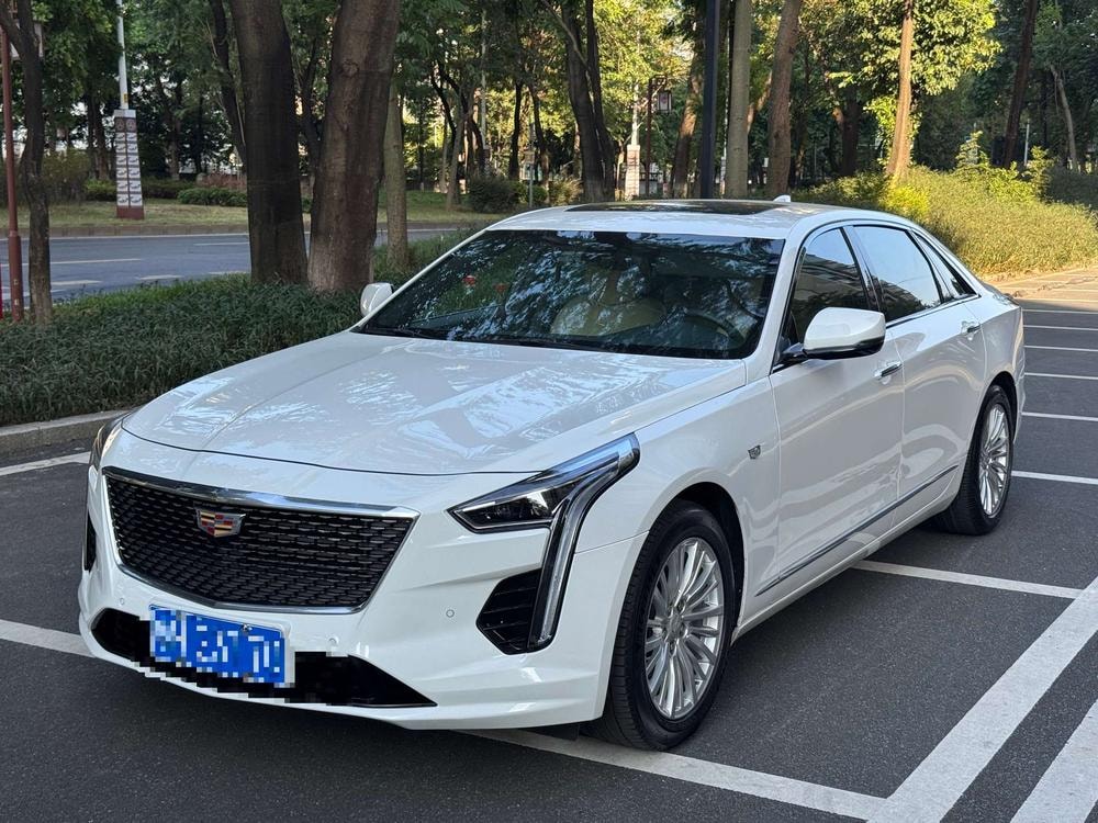 Cadillac CT6 2019 — фото автомобиля
