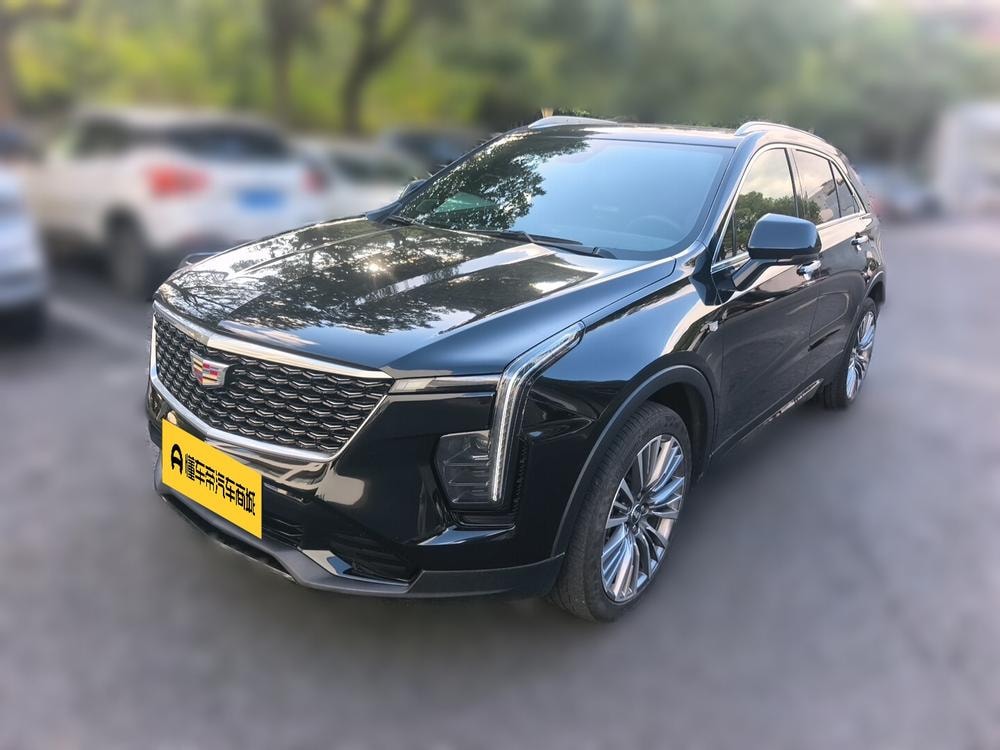Cadillac XT4 2024 — фото автомобиля