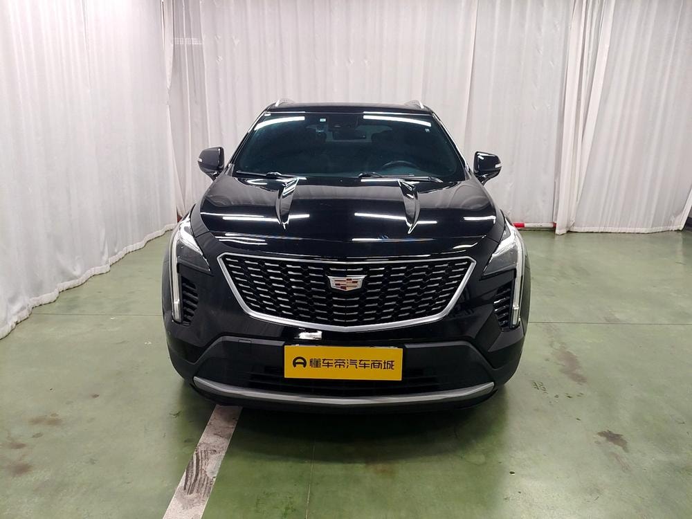 Cadillac XT4 2022 — фото автомобиля