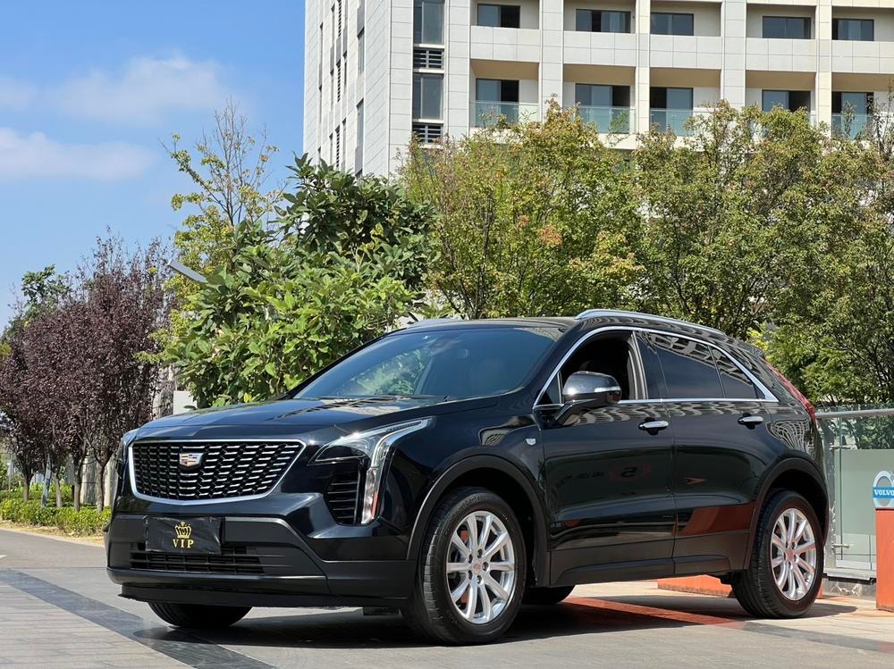 Cadillac XT4 2020 — фото автомобиля