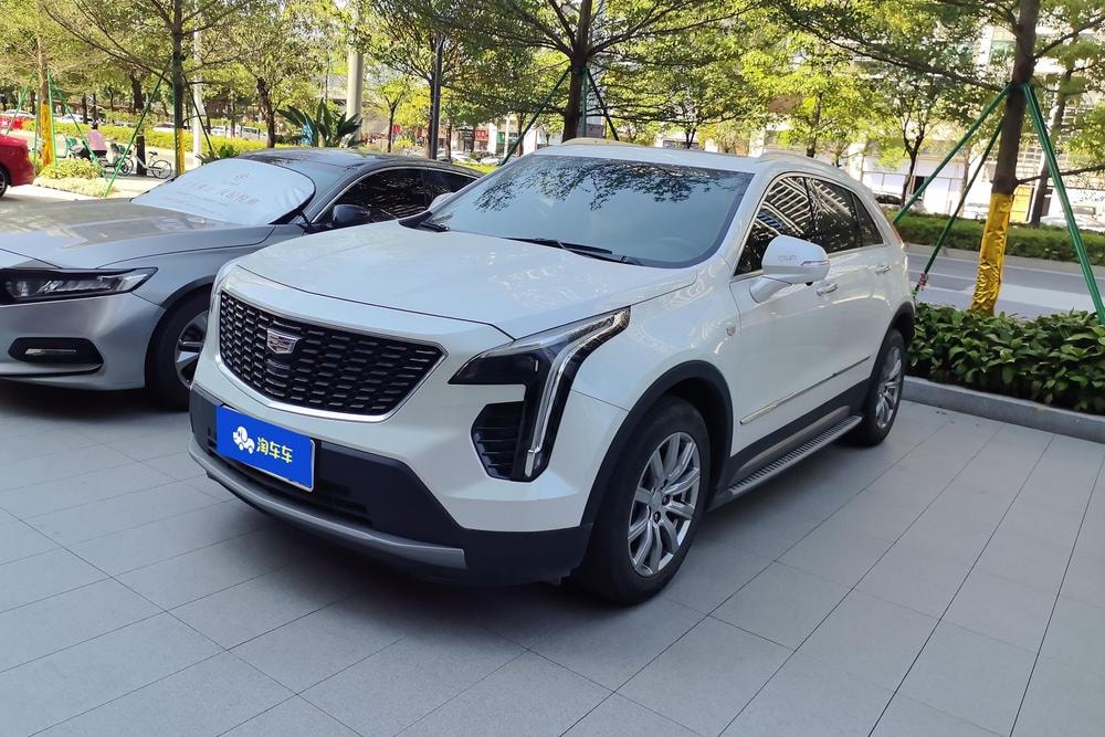 Cadillac XT4 2021 — фото автомобиля