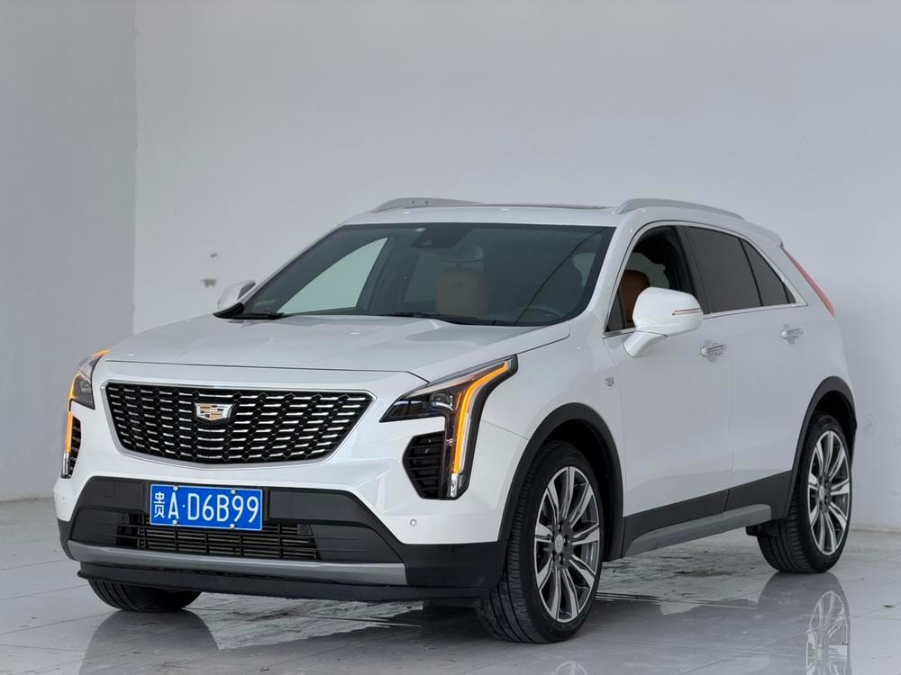 Cadillac XT4 2018 — фото автомобиля