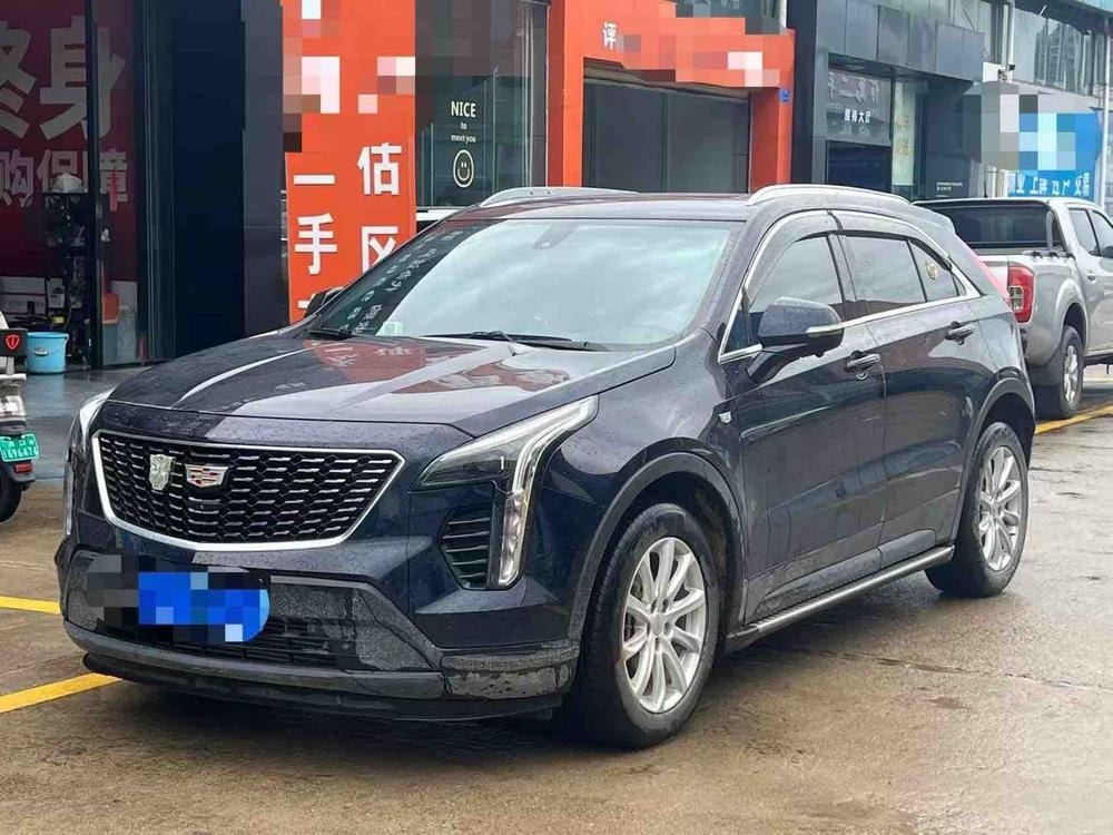 Cadillac XT4 2021 — фото автомобиля 1