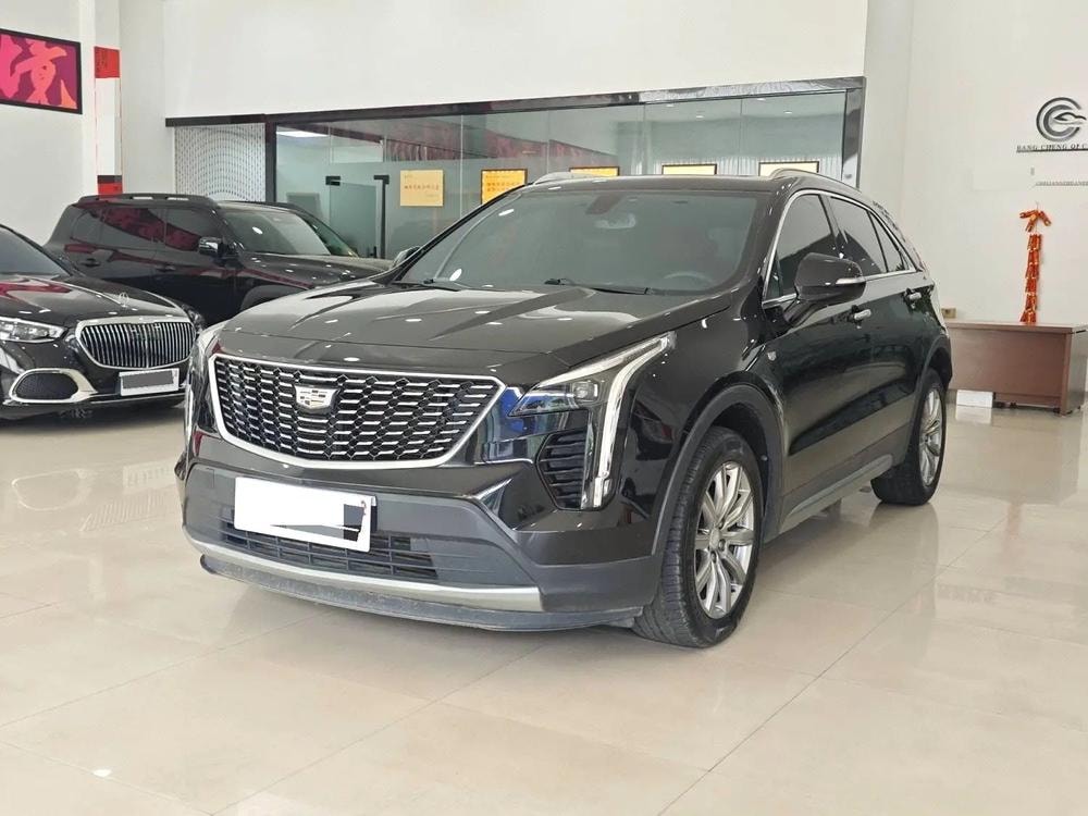 Cadillac XT4 2020 — фото автомобиля 1