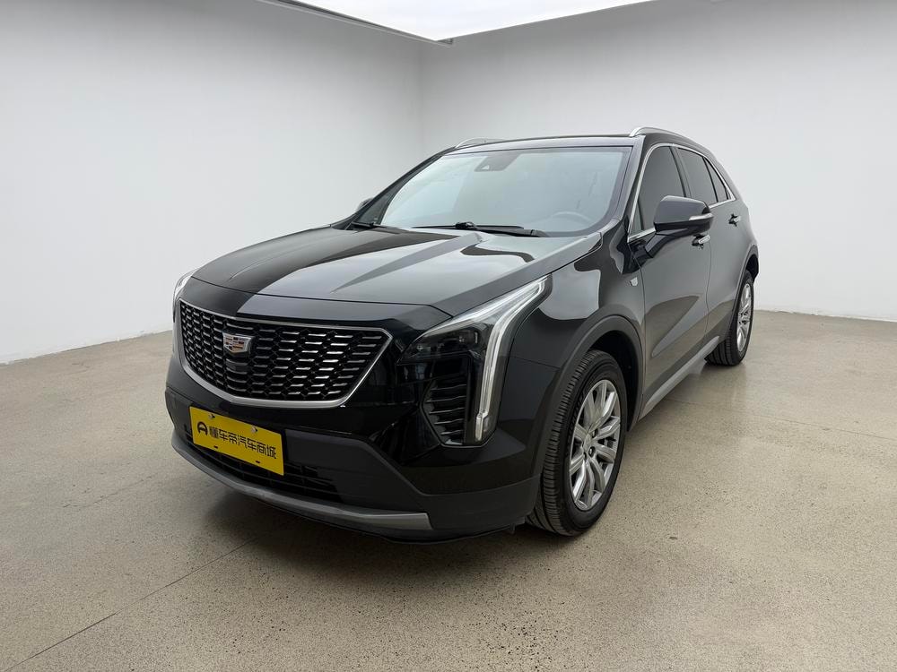 Cadillac XT4 2022 — фото автомобиля