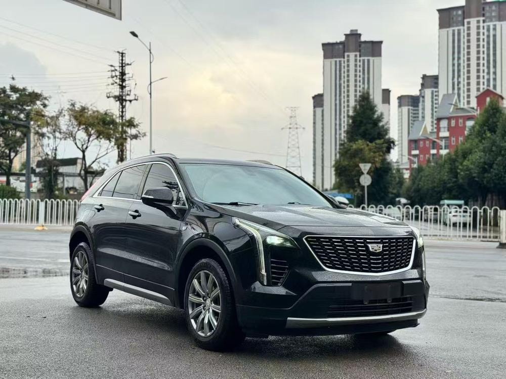 Cadillac XT4 2020 — фото автомобиля