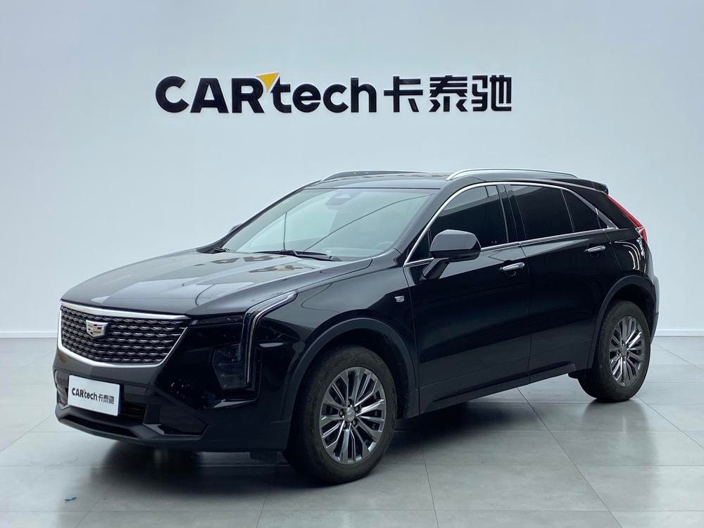 Cadillac XT4 2024 — фото автомобиля
