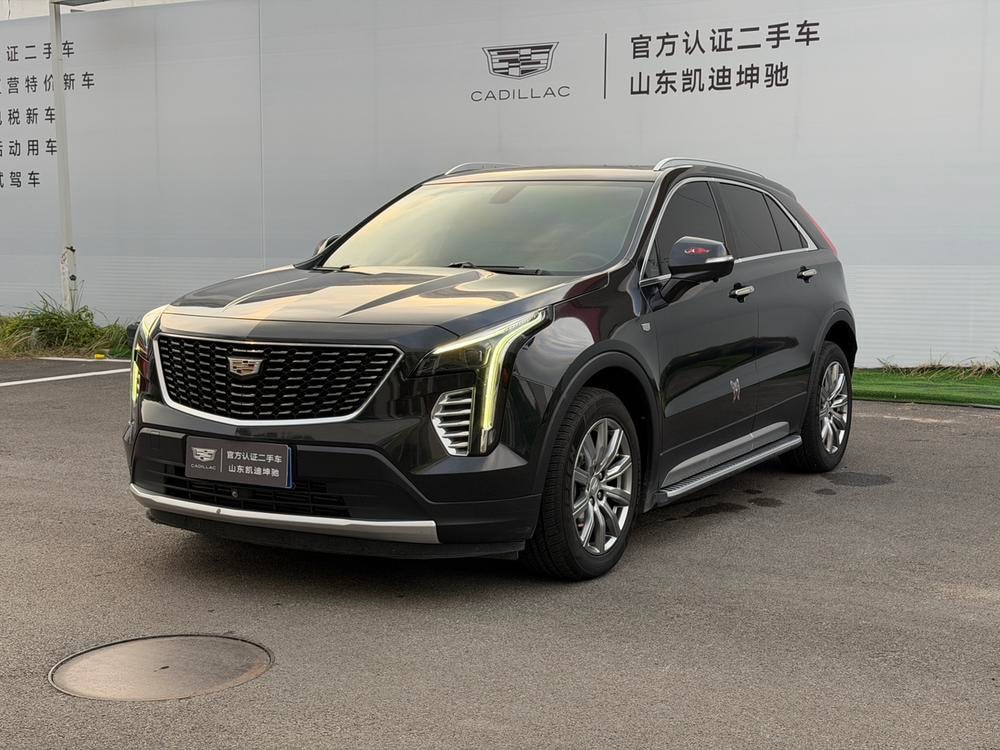 Cadillac XT4 2021 — фото автомобиля