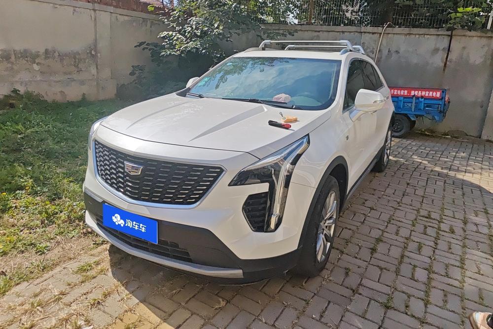 Cadillac XT4 2018 — фото автомобиля