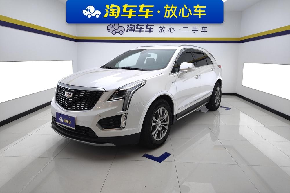 Cadillac XT5 2020 — фото автомобиля 1