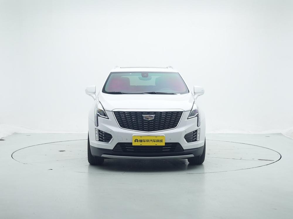 Cadillac XT5 2020 — фото автомобиля 1