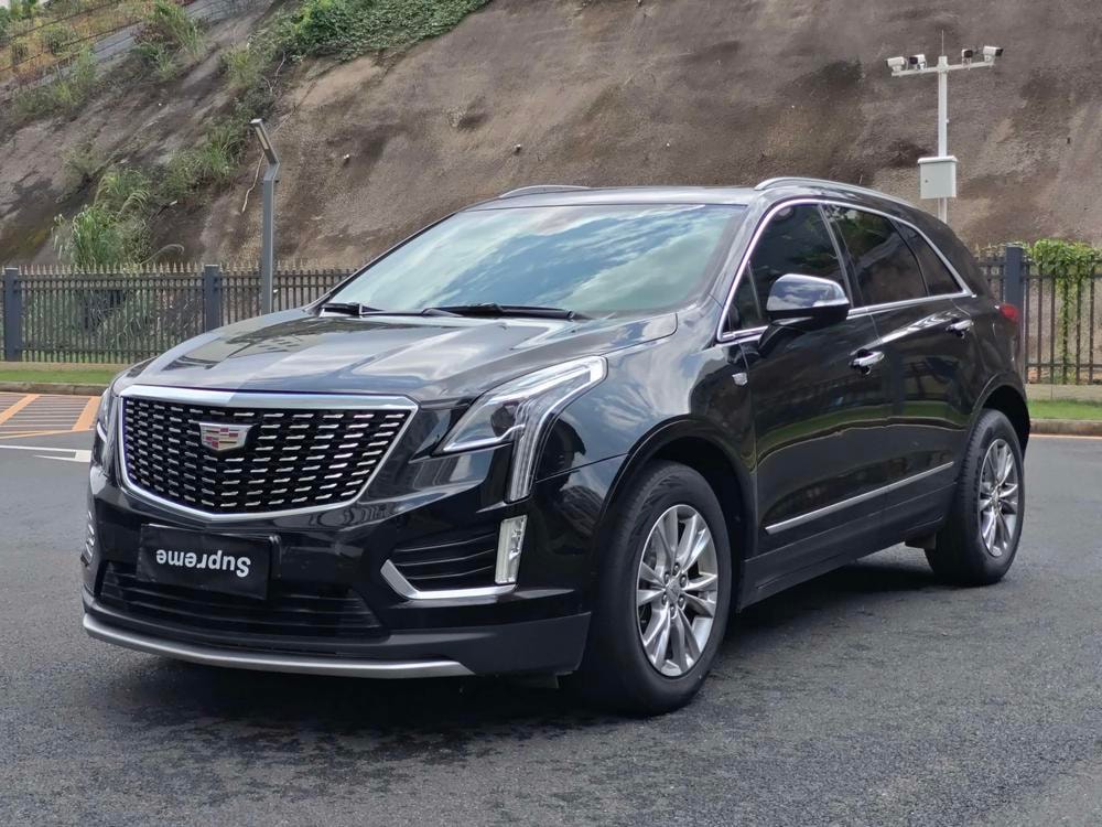 Cadillac XT5 2022 — фото автомобиля 1