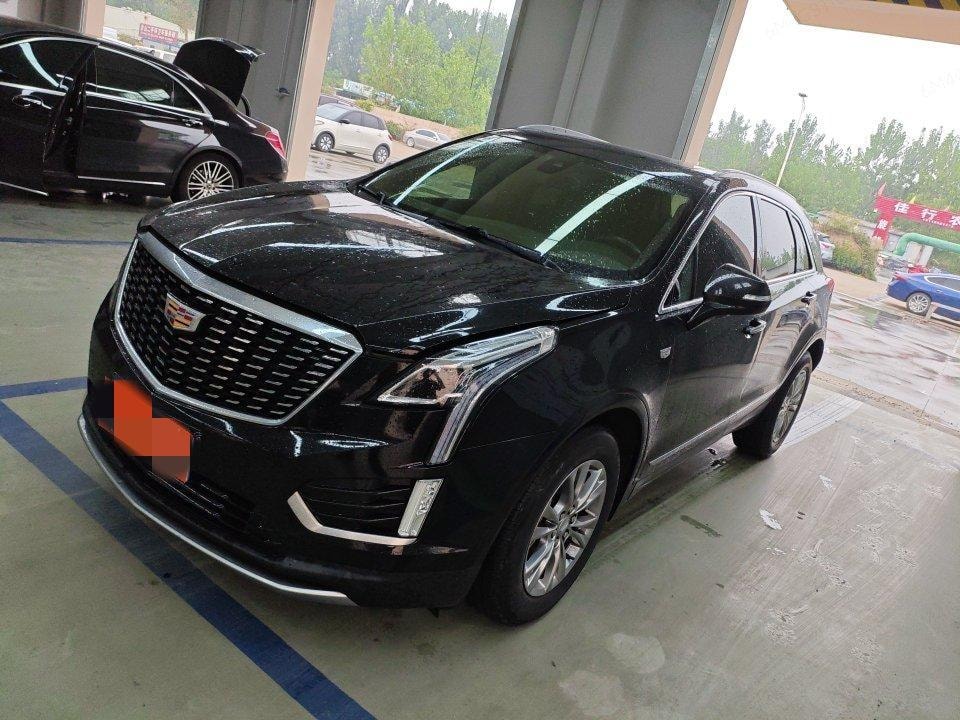 Cadillac XT5 2021 — фото автомобиля 1