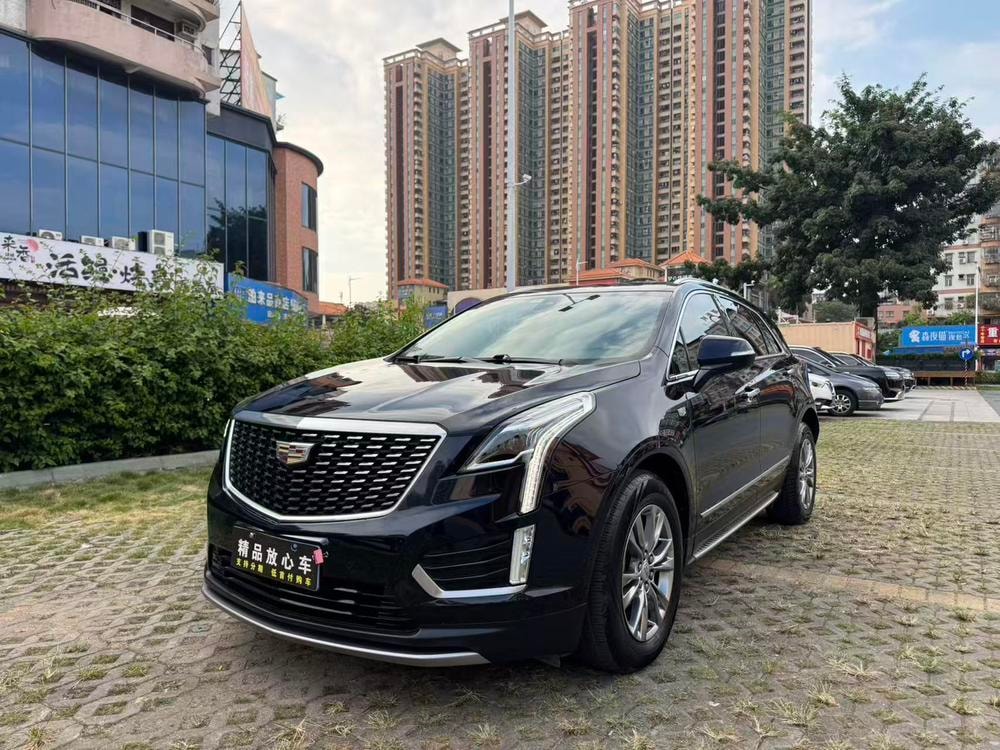 Cadillac XT5 2020 — фото автомобиля 1