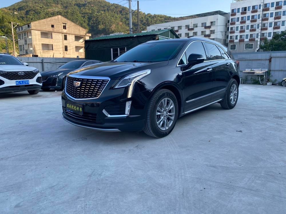 Cadillac XT5 2020 — фото автомобиля 1