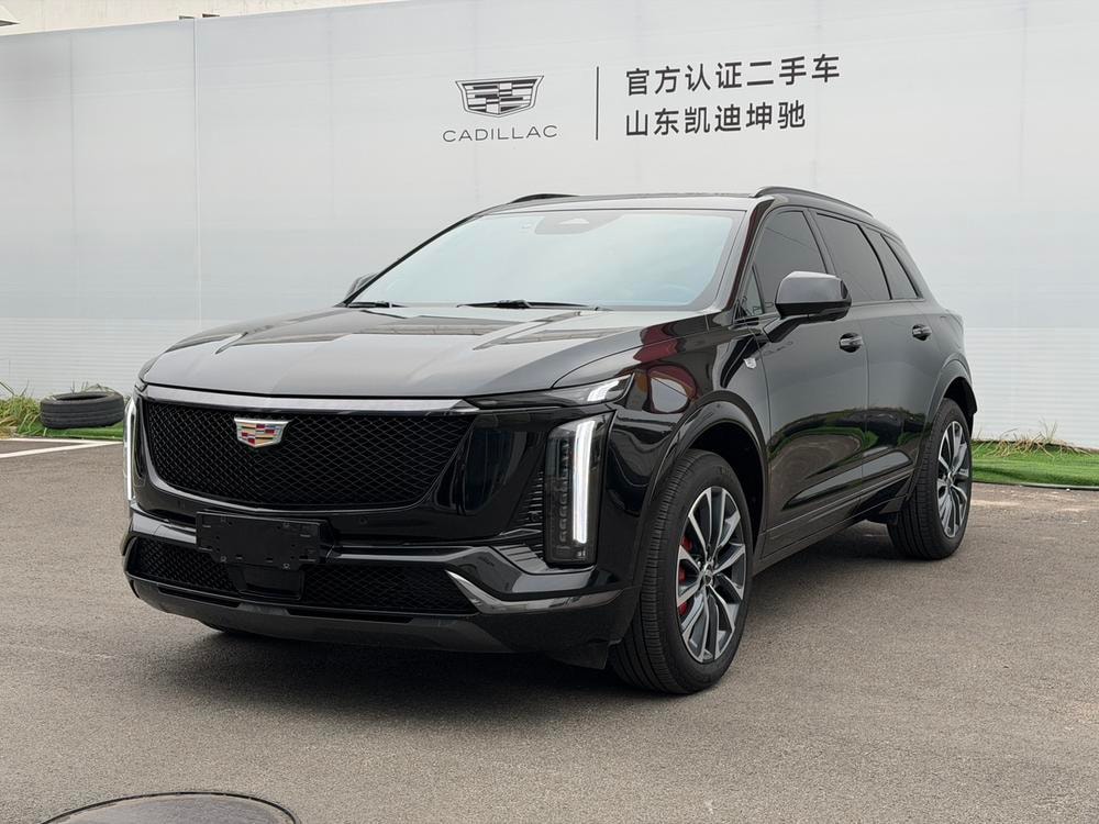 Cadillac XT5 2025 — фото автомобиля 1