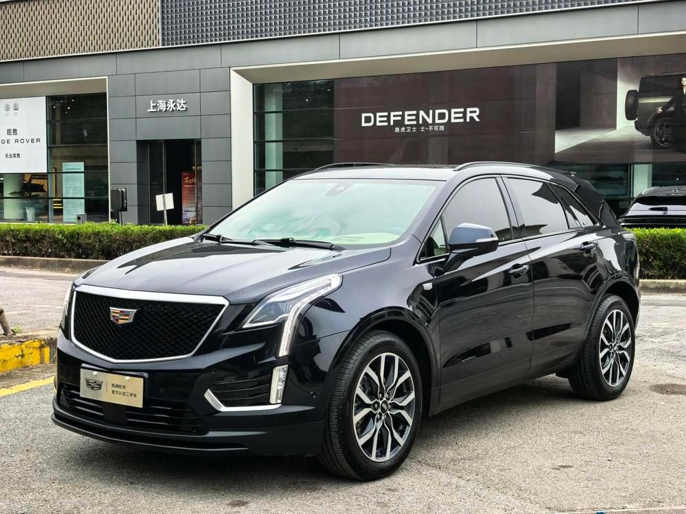 Cadillac XT5 2021 — фото автомобиля 1