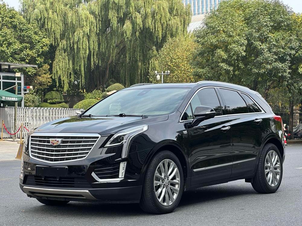 Cadillac XT5 2018 — фото автомобиля