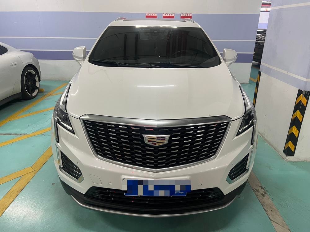 Cadillac XT5 2022 — фото автомобиля