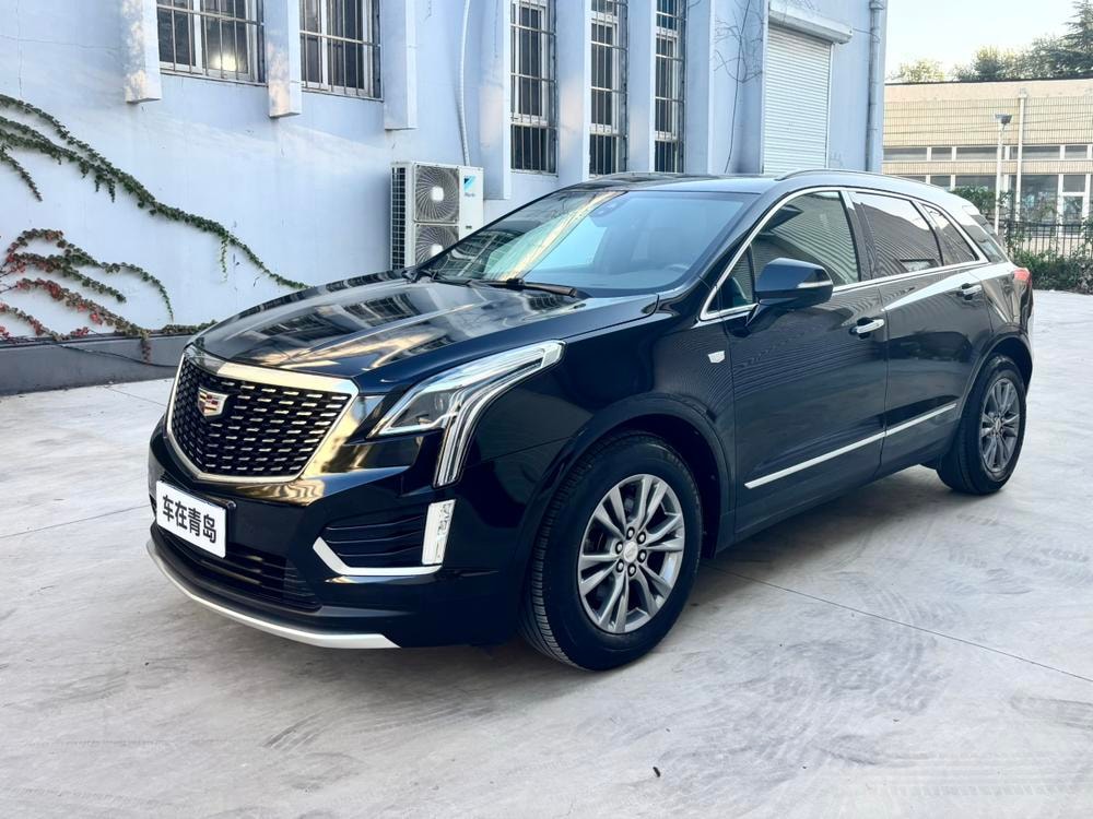 Cadillac XT5 2021 — фото автомобиля