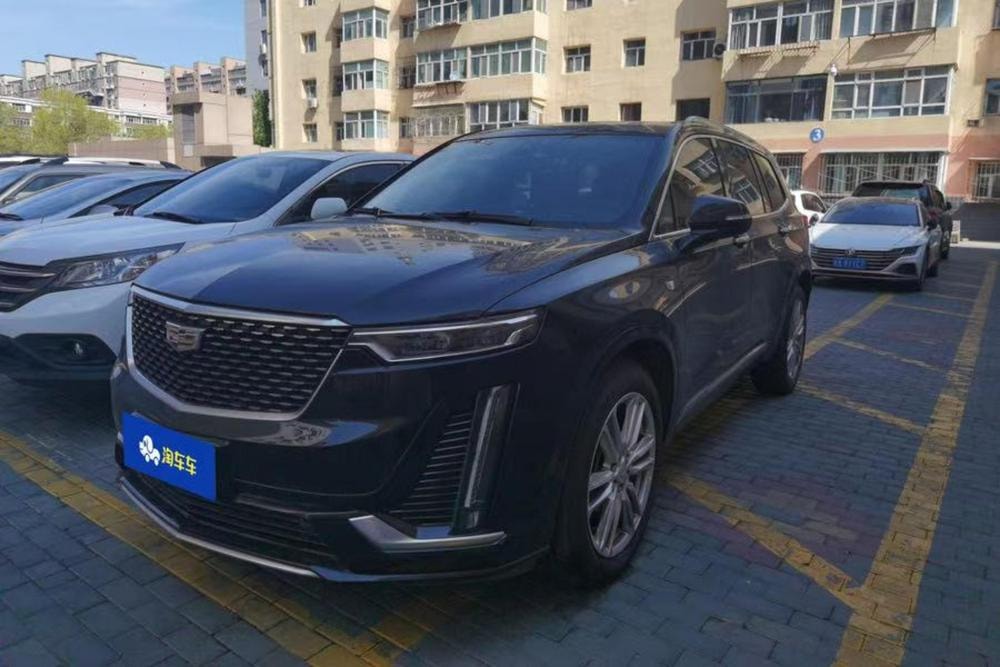 Cadillac XT6 2022 — фото автомобиля