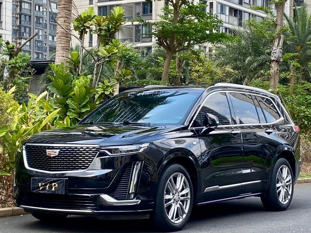 Cadillac XT6 2022 — фото автомобиля