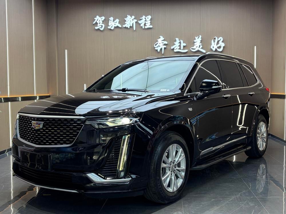 Cadillac XT6 2021 — фото автомобиля