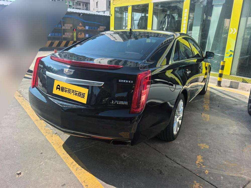 Cadillac XTS 2016 — фото автомобиля