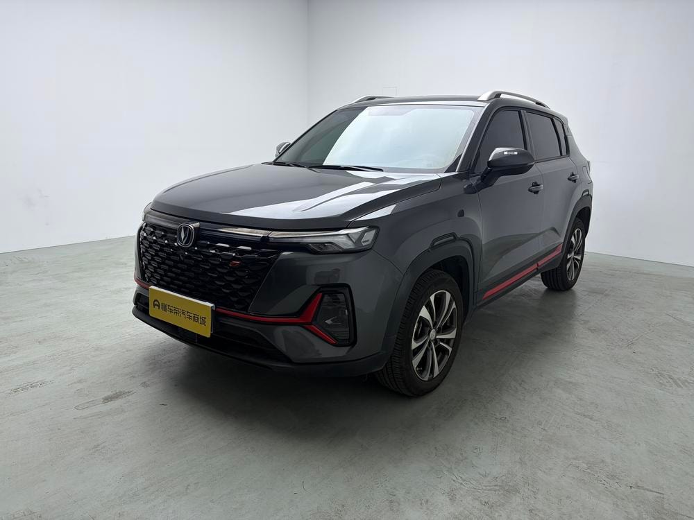 Changan CS35 PLUS 2021 — фото автомобиля 1