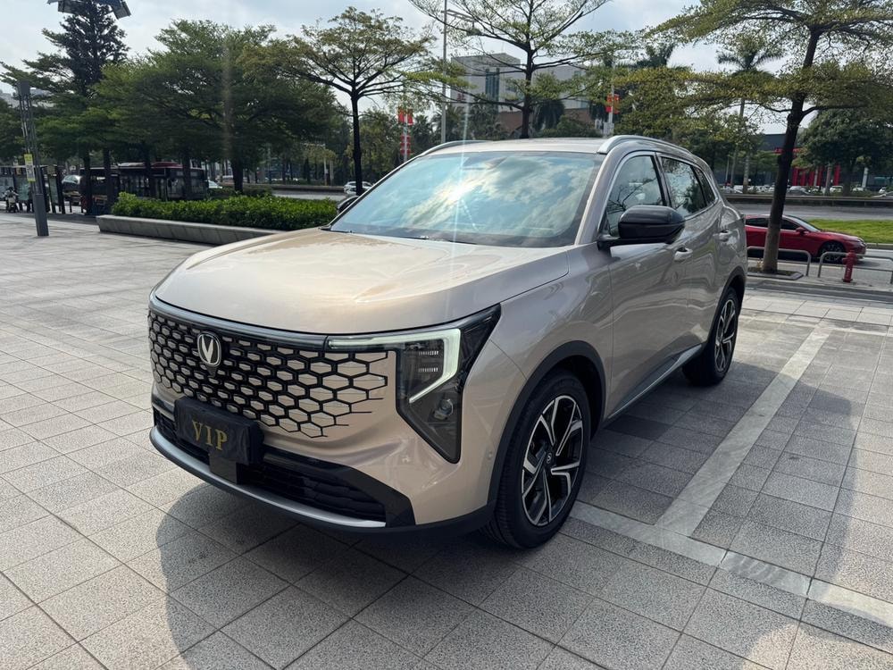 Changan CS55 PLUS 2026 — фото автомобиля 1