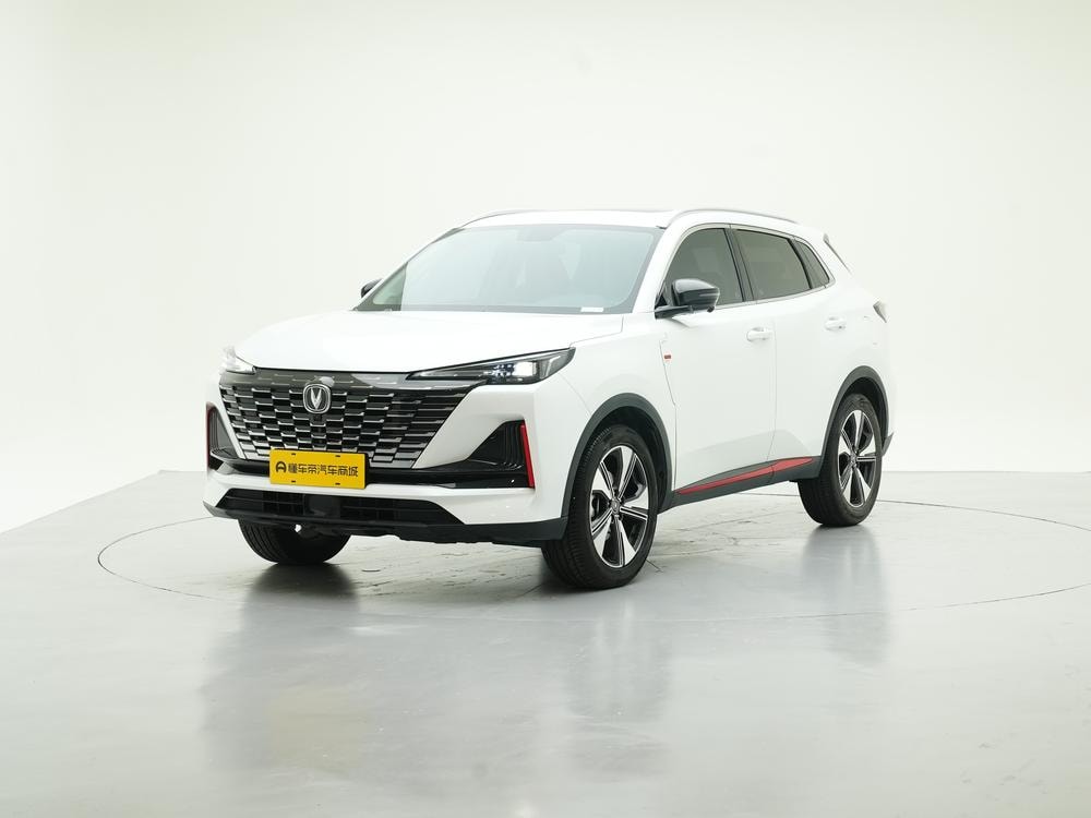 Changan CS55 PLUS 2022 — фото автомобиля