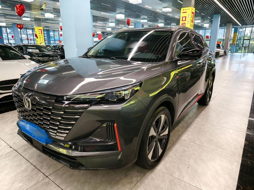 Changan CS55 PLUS 2022 — фото автомобиля
