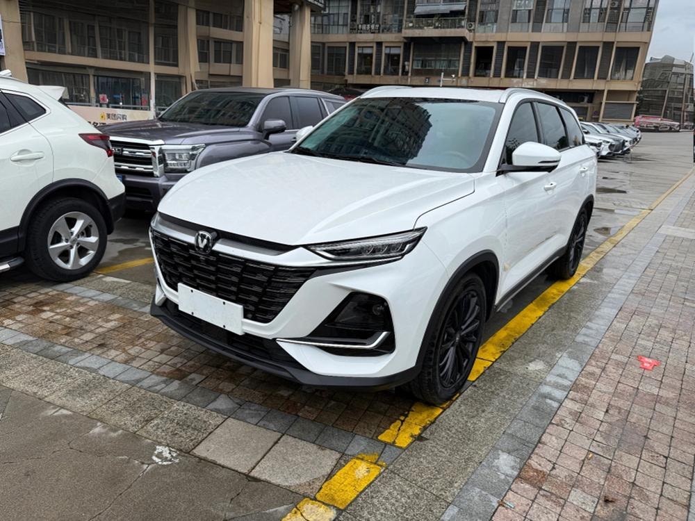 Changan CS75 2026 — фото автомобиля