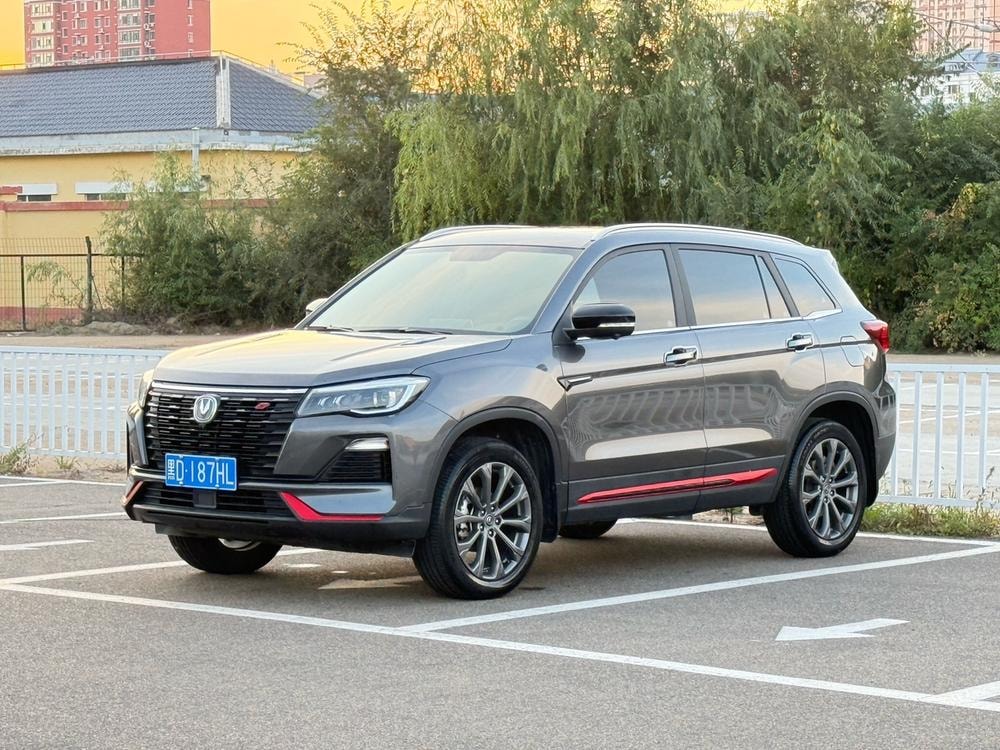 Changan CS75 2022 — фото автомобиля