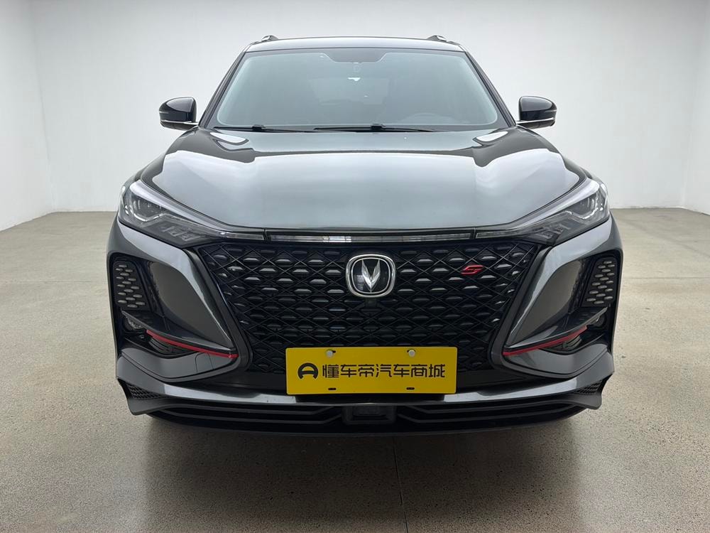 Changan CS75 PLUS 2021 — фото автомобиля 1