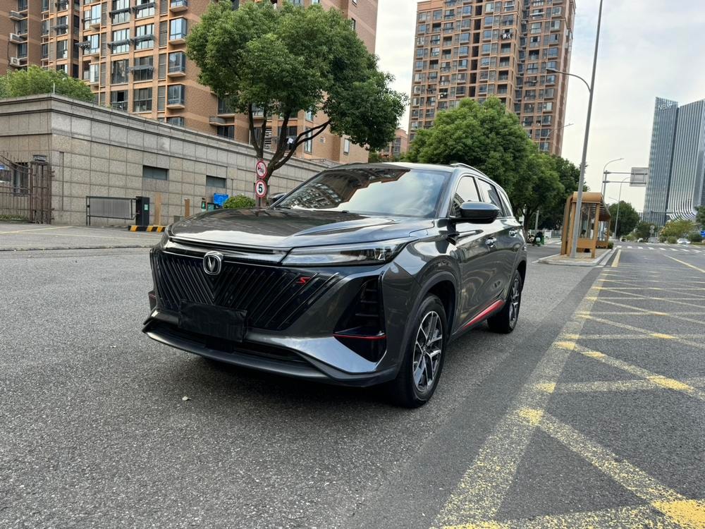 Changan CS75 PLUS 2022 — фото автомобиля