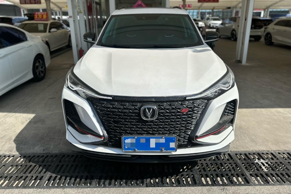 Changan CS75 PLUS 2020 — фото автомобиля