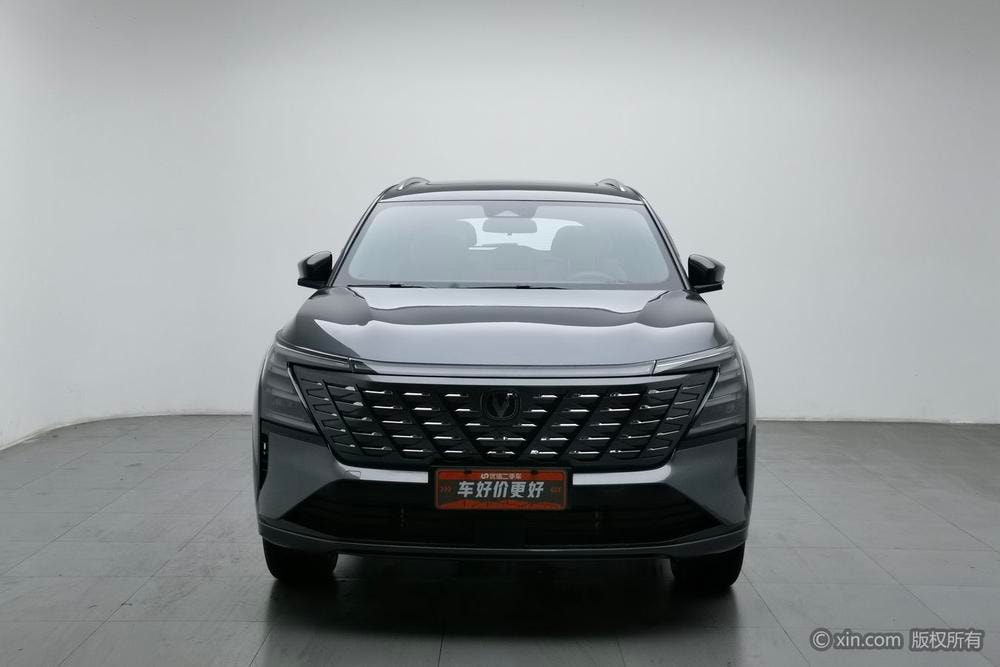 Changan CS75 PLUS 2025 — фото автомобиля