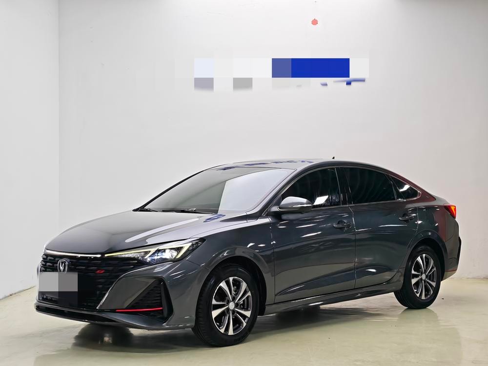 Changan Eado 2022 — фото автомобиля