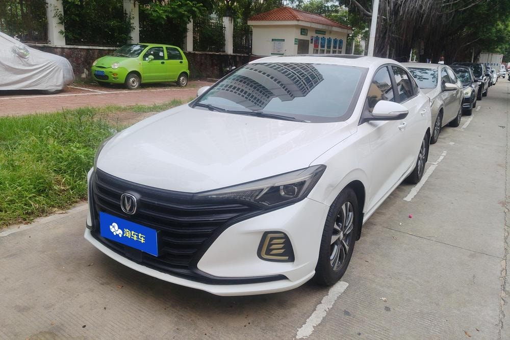 Changan Eado 2020 — фото автомобиля