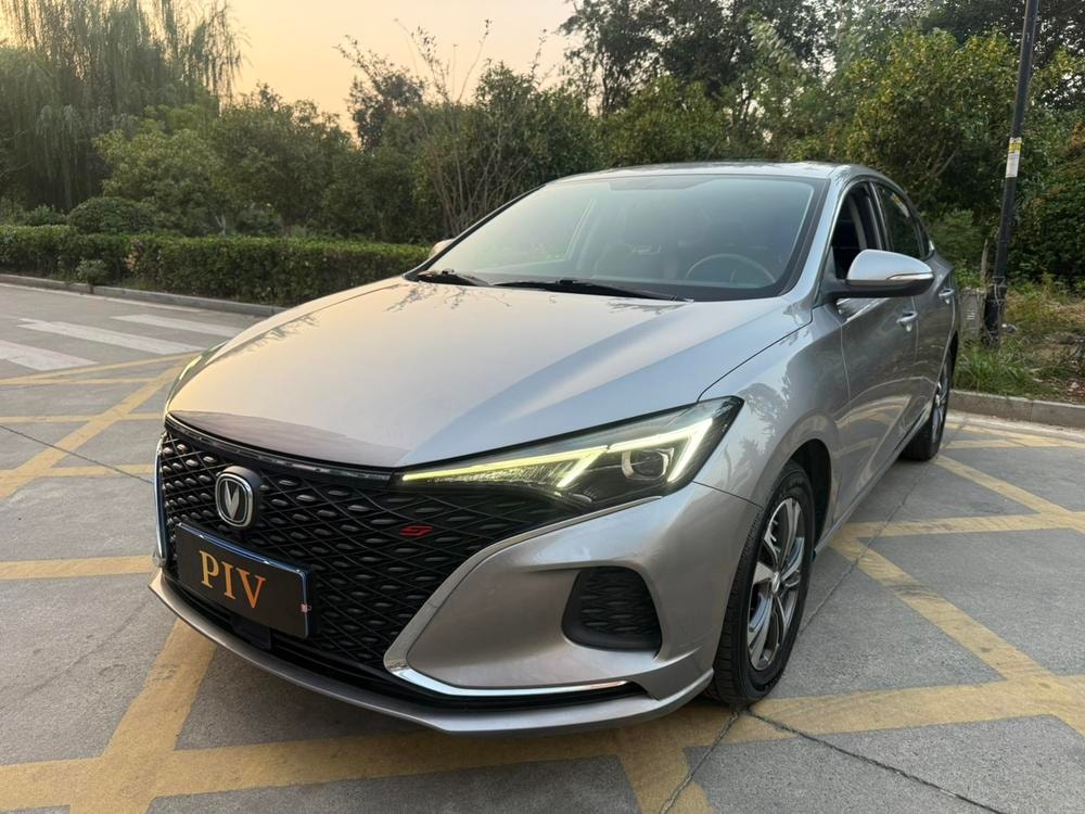 Changan Eado 2020 — фото автомобиля