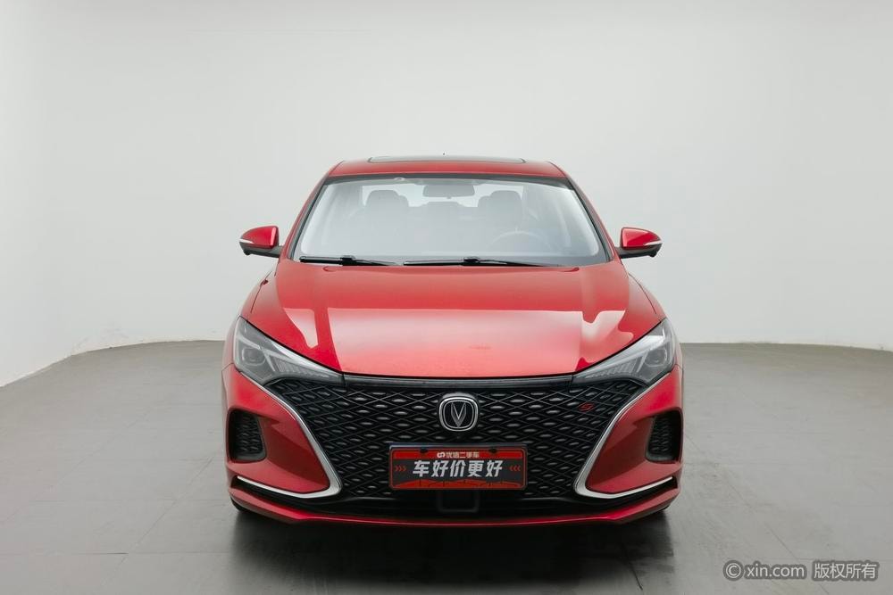 Changan Eado 2020 — фото автомобиля