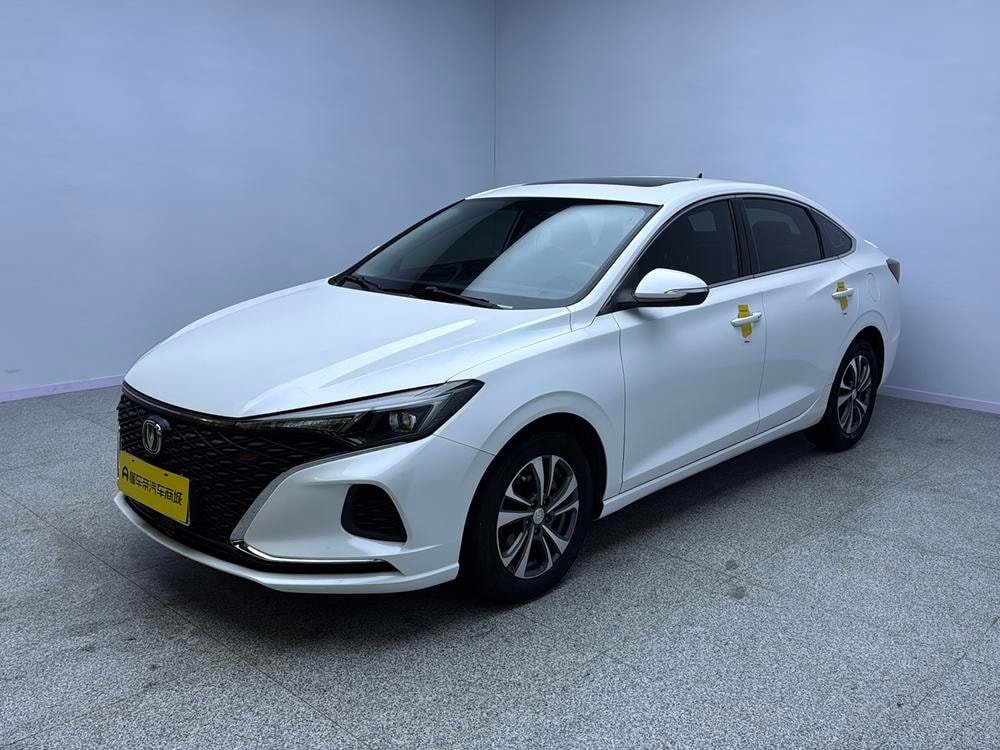 Changan Eado 2020 — фото автомобиля 1