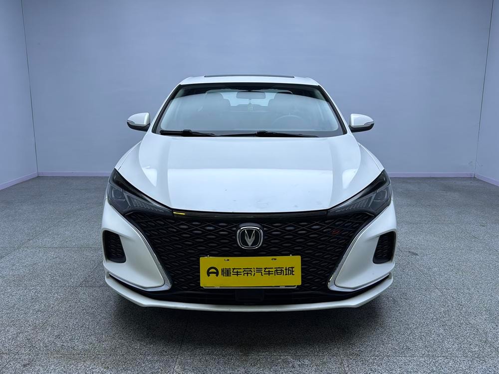 Changan Eado 2020 — фото автомобиля