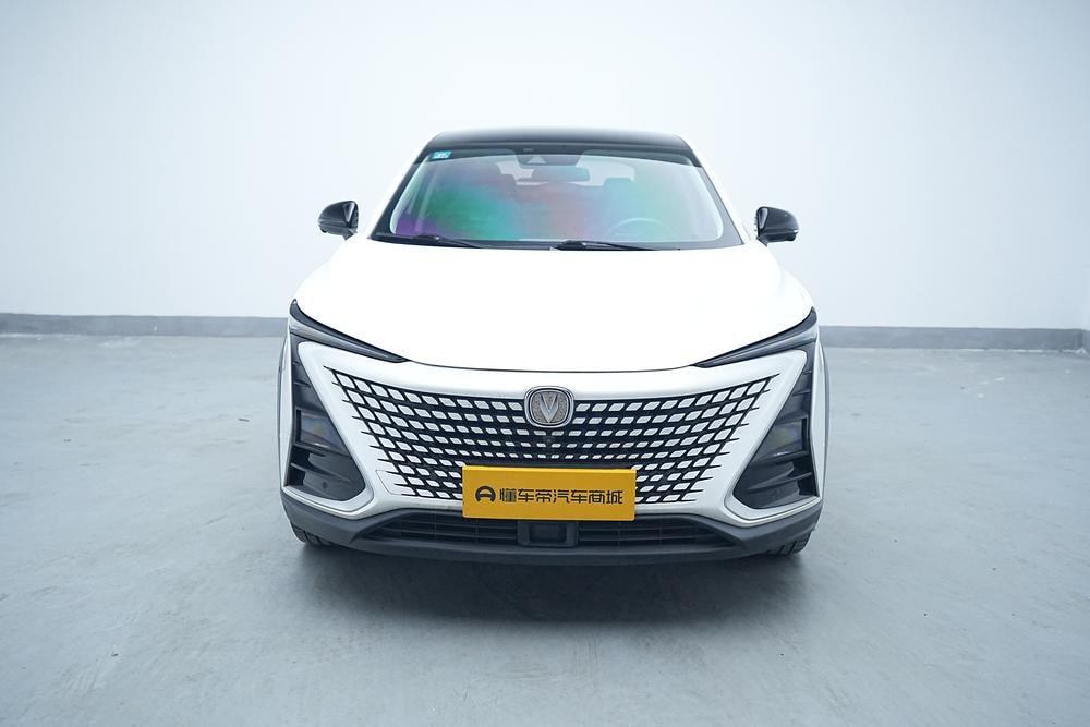 Changan UNI-T 2020 — фото автомобиля