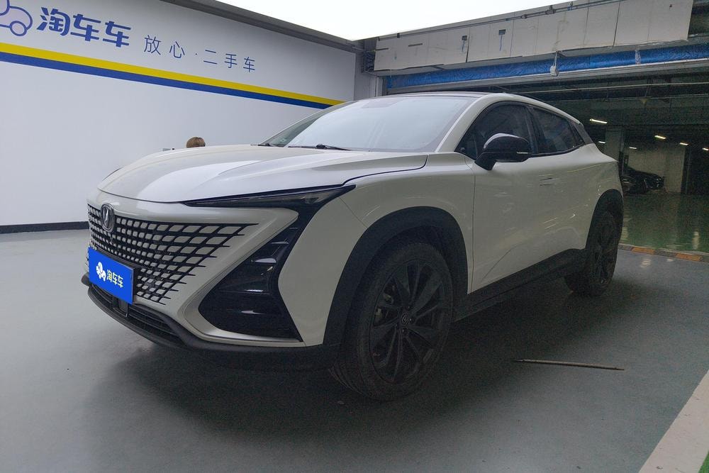 Changan UNI-T 2020 — фото автомобиля 1