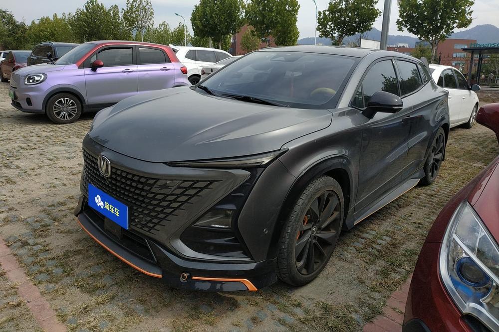 Changan UNI-T 2022 — фото автомобиля