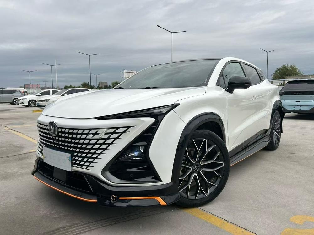 Changan UNI-T 2022 — фото автомобиля