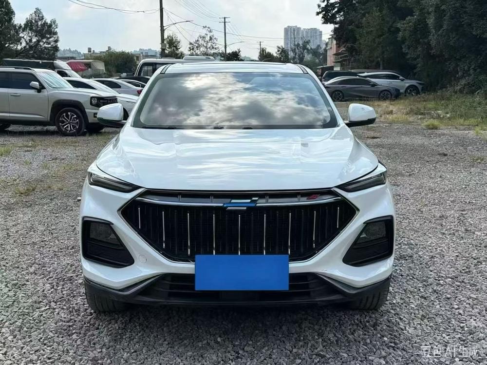 Changan Oshan X5 2022 — фото автомобиля